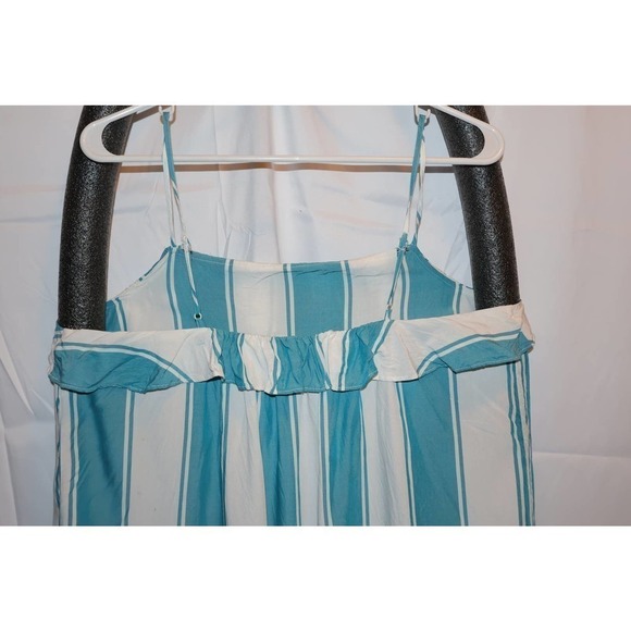Old Navy ruffle Cami White Blue Vertical Stripe - Picture 8 of 14